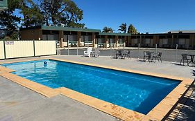 Hi Way Eight Motor Inn